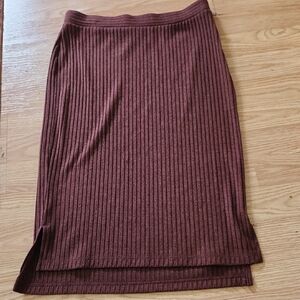Apt. 9 Ribbed Burgundy Pencil Skirt
